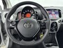 Toyota Aygo 1.0 VVT-i x-play | Navigatie | Apple Carplay - Android Auto | Parkeercamera | Onderweg-naar-dealer