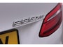 BMW 2-Serie Active Tourer 225xe Luxury | Head-Up | Camera | Stoelverwarming | Lane Assist | Getint Glas | 17 Inch