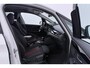 BMW 2-Serie Active Tourer 225xe Luxury | Head-Up | Camera | Stoelverwarming | Lane Assist | Getint Glas | 17 Inch