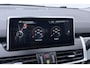 BMW 2-Serie Active Tourer 225xe Luxury | Head-Up | Camera | Stoelverwarming | Lane Assist | Getint Glas | 17 Inch