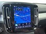 Volvo XC40 B4 Plus Dark | Trekhaak | Dodehoekdetectie | Harman/Kardon |