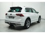 Volkswagen Tiguan 1.4 TSI eHybrid R-Line Business+ NAP Clima Camera 360 Apple Carplay Led koplampen Rijklaar!