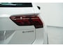 Volkswagen Tiguan 1.4 TSI eHybrid R-Line Business+ NAP Clima Camera 360 Apple Carplay Led koplampen Rijklaar!