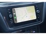 Volkswagen Tiguan 1.4 TSI eHybrid R-Line Business+ NAP Clima Camera 360 Apple Carplay Led koplampen Rijklaar!