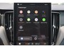 Volvo XC60 T8 Recharge AWD Ultra Black Edition Exec - Luchtvering - Panorama/schuifdak - IntelliSafe Assist & Surround - 360º Camera - Bowers & Wilkins audio - Adaptieve LED koplampen - Verwarmde voorstoelen, stuur & achterbank - Parkeersensoren voor & achter - Elektr. bedienb. voorstoelen met geheugen - Head up display - Draadloze tel. lader - Extra getint glas - 22' LMV