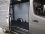 Mercedes-Benz Sprinter 317 CDI | Aut. | L2 H2 | RWD | Trekhaak | Parkeercamera | Navigatie | Betimmering | Cruise Control | Certified