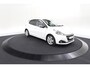 Peugeot 208 PureTech 82 Signature | Parkeersensoren | Apple Carplay | Navigatie