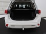 Mitsubishi Outlander 2.4 PHEV Pure+ | SOH 71,6% | Stoelverwarming | Carplay | Camera | Trekhaak | Keyless | Climate control | DAB | Full LED | Cruise control | Bluetooth | Plug In