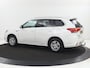 Mitsubishi Outlander 2.4 PHEV Pure+ | SOH 71,6% | Stoelverwarming | Carplay | Camera | Trekhaak | Keyless | Climate control | DAB | Full LED | Cruise control | Bluetooth | Plug In