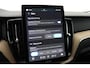 Volvo XC60 T8 Plug-in hybrid Plus Dark | ACC | Harman/Kardon | Stoel+Stuurverwarming | Camera | BLIS | Memory
