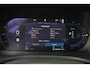 Volvo V60 T6 Recharge AWD Essential - IntelliSafe Assist & Surround - Parkeercamera achter - Verwarmde voorstoelen, stuur & achterbank - Parkeersensoren voor & achter - Inklapbare trekhaak - 18' LMV