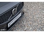 Volvo V60 2.0 T8 Plug-in hybrid AWD Ultimate Dark | Bowers&Wilkins | Panorama dak | Zwenkbare trekhaak | Stoelverkoeling+massage |