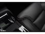 Volvo V60 2.0 T8 Plug-in hybrid AWD Ultimate Dark | Bowers&Wilkins | Panorama dak | Zwenkbare trekhaak | Stoelverkoeling+massage |