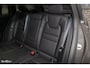 Volvo V60 2.0 T8 Plug-in hybrid AWD Ultimate Dark | Bowers&Wilkins | Panorama dak | Zwenkbare trekhaak | Stoelverkoeling+massage |
