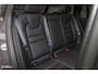 Volvo V60 2.0 T8 Plug-in hybrid AWD Ultimate Dark | Bowers&Wilkins | Panorama dak | Zwenkbare trekhaak | Stoelverkoeling+massage |