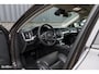 Volvo V60 2.0 T8 Plug-in hybrid AWD Ultimate Dark | Bowers&Wilkins | Panorama dak | Zwenkbare trekhaak | Stoelverkoeling+massage |