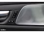 Volvo V60 2.0 T8 Plug-in hybrid AWD Ultimate Dark | Bowers&Wilkins | Panorama dak | Zwenkbare trekhaak | Stoelverkoeling+massage |