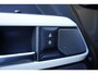 Land Rover Defender 110 P 400 110 BENZINE HSE 7p. / 22 Inch / NL-Auto