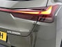 Lexus UX 250h Luxury Line | Afneembare Trekhaak | Elektrische Achterklep | Head-up Display |