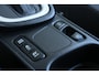 Mazda 2 Hybrid 1.5 Centre-line Clima / Camera / Cruise / Apple-Anroid / ST-Verwarming / LM-Velgen