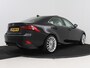 Lexus IS 300h Hybrid Business Line | Dealer onderhouden | leder | Elektrisch schuif-/kanteldak | Stoelverwarming | Cruise control Adaptive |
