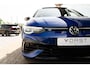 Volkswagen Golf 2.0 TSI R 4Motion Performance Akrapovic HUD