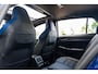 Volkswagen Golf 2.0 TSI R 4Motion Performance Akrapovic HUD