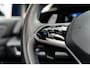 Volkswagen Golf 2.0 TSI R 4Motion Performance Akrapovic HUD