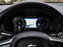 Volvo V60 2.0 D3 150PK R-Design Sportstoelen Camera Navi Harman/Kardon Stoelverwarming Virtual