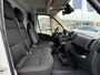 Peugeot Boxer L3 3.5t Zwaar 180 pk | Achteruitrijcamera | Parkeersensoren Achter | Airco | Cruise Control | DAB Ontvanger | 2 Zitplaatsen Rechtsvoor | Reservewiel | Buitenspiegels Elektrisch Verstel -en Verwarmbaar |