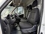 Peugeot Boxer L3 3.5t Zwaar 180 pk | Achteruitrijcamera | Parkeersensoren Achter | Airco | Cruise Control | DAB Ontvanger | 2 Zitplaatsen Rechtsvoor | Reservewiel | Buitenspiegels Elektrisch Verstel -en Verwarmbaar |
