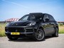 Porsche Cayenne 3.0 V6 340PK Pano Stoelkoeling Bose ACC Sport Chrono Led Matrix 360 Camera Softclose Luchtvering Trekhaak