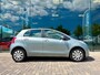 Toyota Yaris 1.3 VVTi Sol 5-deurs, NAP, 1e eigenaar, Airco, Rijklaar!