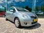 Toyota Yaris 1.3 VVTi Sol 5-deurs, NAP, 1e eigenaar, Airco, Rijklaar!
