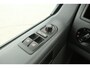 Volkswagen Transporter 2.5 TDI L2H1 175PK | Dubbele Cabine | Aut. | Airco | Camera | Cruise | Trekhaak | Leder | Parkeersens.