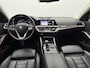 BMW 3-Serie Touring 320d 190PK High Executive | Panoramadak | Camera | Leer | Carplay&Android | Sfeerverlichting