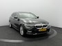 BMW 3-Serie Touring 320d 190PK High Executive | Panoramadak | Camera | Leer | Carplay&Android | Sfeerverlichting