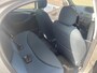 Toyota Yaris 1.3 VVT-i S-Line 1e eigenaar in nieuwstaat en super mooi boekjes en teller rapport zijn er bij, UNIEK !!