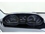 Peugeot 2008 1.2 PureTech Active | vol-Automaat | Trekhaak | Airco | Cruise Control | Panoramadak | Centrale deurvergrendeling | 5-traps automaat | handsfree bellen | Multifunctioneel stuurwiel | Eektrische ramen
