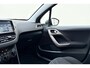 Peugeot 2008 1.2 PureTech Active | vol-Automaat | Trekhaak | Airco | Cruise Control | Panoramadak | Centrale deurvergrendeling | 5-traps automaat | handsfree bellen | Multifunctioneel stuurwiel | Eektrische ramen
