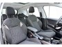 Peugeot 2008 1.2 PureTech Active | vol-Automaat | Trekhaak | Airco | Cruise Control | Panoramadak | Centrale deurvergrendeling | 5-traps automaat | handsfree bellen | Multifunctioneel stuurwiel | Eektrische ramen