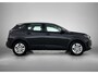 Peugeot 3008 SUV Active Pack Business 130pk Automaat | Lage kilometerstand | Navigatie | Achteruitrijcamera | Climate Control | Cruise Control | Parkeersensoren v+a | Keyless start | Armsteun | Led koplampen | Apple Carplay / Android Auto | Bluetooth | Digitaal instrumentenpaneel | 100% Dealeronderhouden | 17" lichtmetalen velgen |