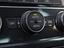 Volkswagen Golf 1.0 TSI Highline R-line | Panoramadak | Camera | Virtual | LED
