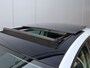 Volkswagen Golf 1.0 TSI Highline R-line | Panoramadak | Camera | Virtual | LED