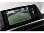 Volkswagen e-Transporter Bestelwagen L2 64kWh | Dubbele Schuifdeur | 4-Seizoenen banden | Trekhaak | Laadruimte betimmering