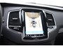 Volvo XC90 T8 455PK Recharge AWD Ultimate Bright / Luchtvering / Bowers & Wilkins / Schuif-kanteldak / 360 Camera / Head Up Display / Nappaleder met ventilatie / Massagefunctie / Gelamineerde zijruiten / 22'' Velgen / Trekhaak /  Stoelverwarming / Stuurverwarming