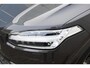 Volvo XC90 T8 455PK Recharge AWD Ultimate Bright / Luchtvering / Bowers & Wilkins / Schuif-kanteldak / 360 Camera / Head Up Display / Nappaleder met ventilatie / Massagefunctie / Gelamineerde zijruiten / 22'' Velgen / Trekhaak /  Stoelverwarming / Stuurverwarming