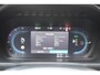 Volvo XC90 T8 455PK Recharge AWD Ultimate Bright / Luchtvering / Bowers & Wilkins / Schuif-kanteldak / 360 Camera / Head Up Display / Nappaleder met ventilatie / Massagefunctie / Gelamineerde zijruiten / 22'' Velgen / Trekhaak /  Stoelverwarming / Stuurverwarming