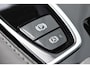 Volvo V60 T6 350PK Automaat Plug-in Hybrid Essential Bright / Navigatie / Adaptive cruise control / Leren bekleding / Achteruitrijcamera / Stuur & Stoelverwarming / Stoelverwarming achter / Trekhaak