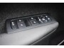 Volvo EX40 252PK Single Motor Ext. Range Plus Black Edition / Adaptive Cruise control / Achteruitrijcamera / Extra getint glas / 20'' velgen / Panoramadak / Zwart dak / Harman Kardon / Microtech/Nubuck